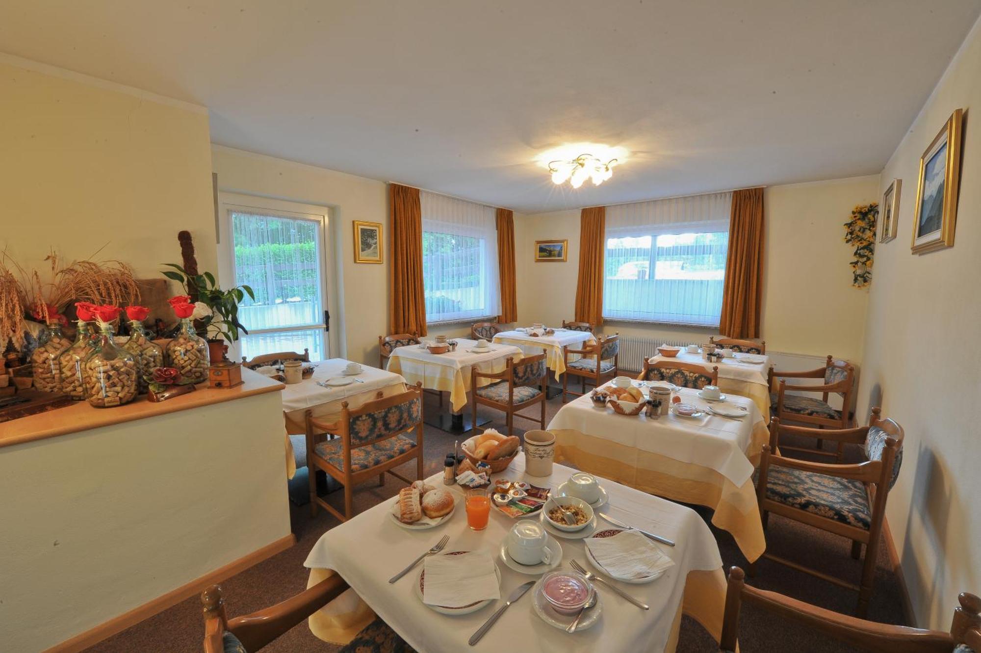 Hotel Cristallo Vigo di Fassa Εξωτερικό φωτογραφία