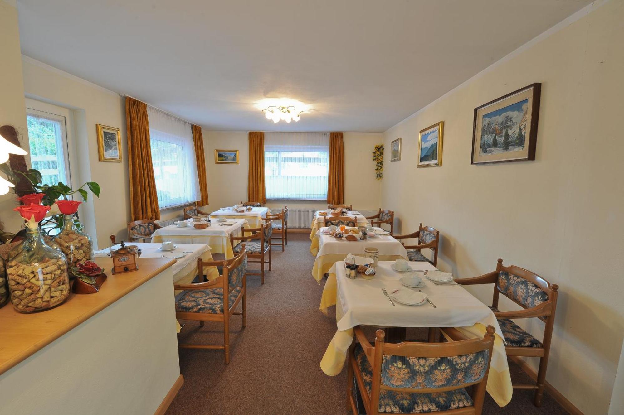Hotel Cristallo Vigo di Fassa Εξωτερικό φωτογραφία