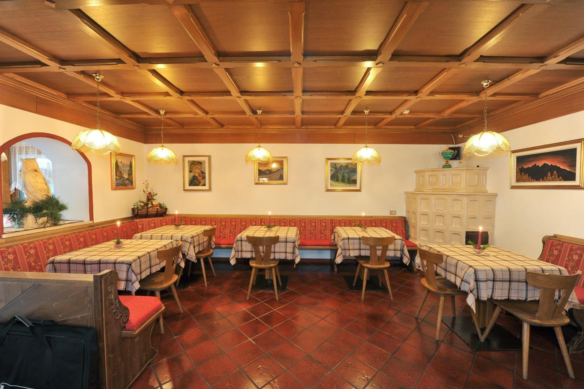 Hotel Cristallo Vigo di Fassa Εξωτερικό φωτογραφία